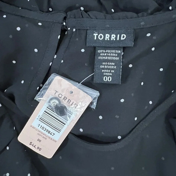 Torrid Sheer Black and White Ruffled Polka Dot Blouse NWT $44.90 Size 00 - Picture 9 of 9